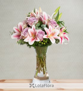 Lilies and Roses - Velvet Fest