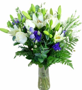 Roses, Lilies and Lisianthus Bouquet