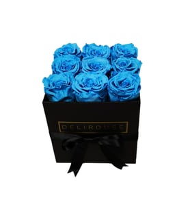 Fantasy - Roses preserved in square box