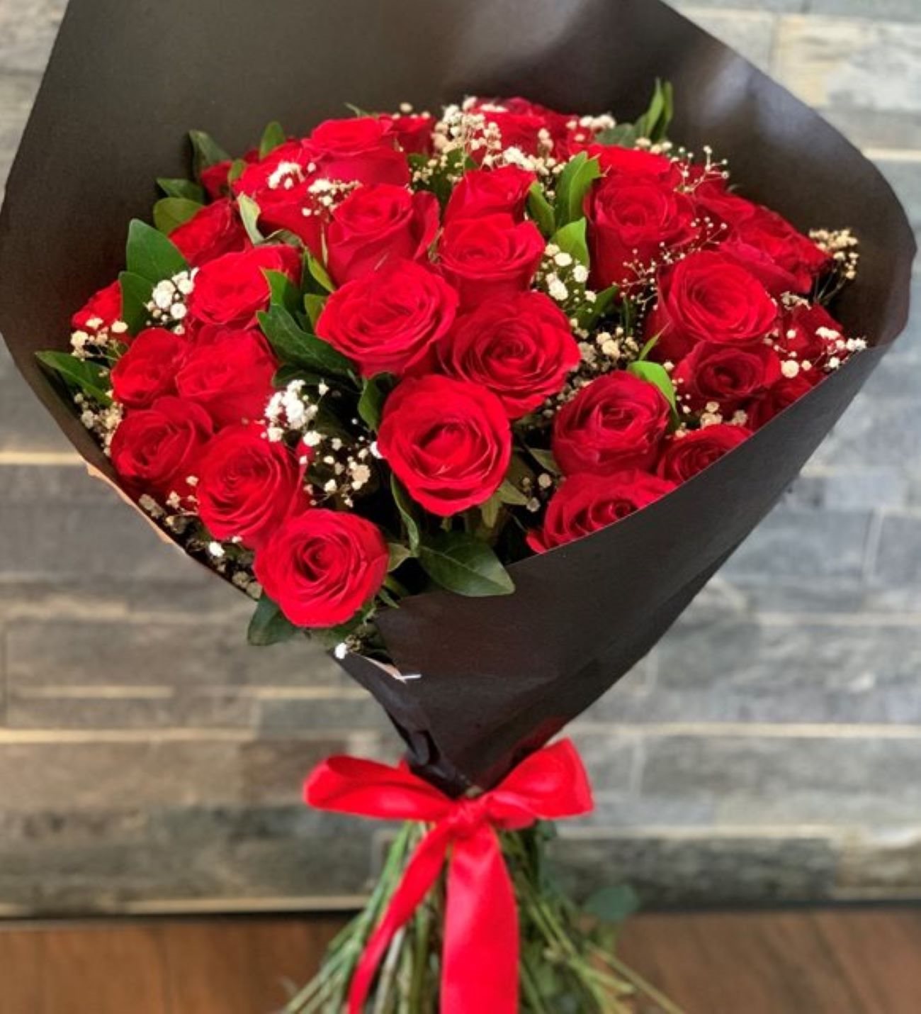 Demuestrale Tu Amor Con Un Bouquet De 40 Rosas Rojas Lolaflora