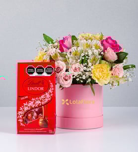 Rose Box Pink Topaz And Carnation With Red Lindt